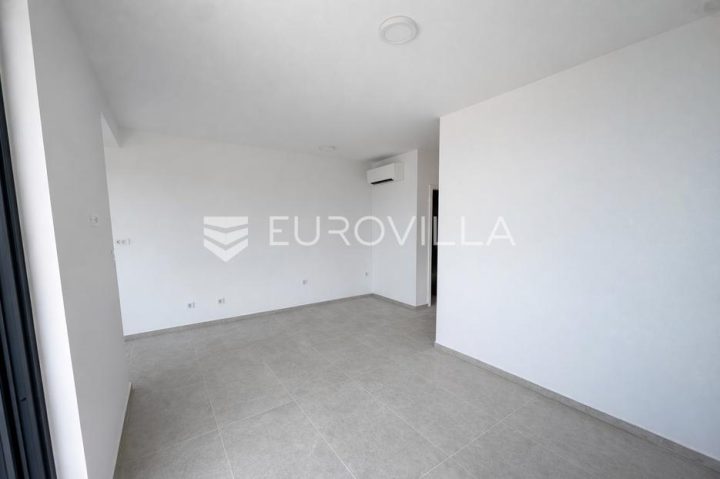 Apartma Naprodaj - Ličko-senjska Novalja - foto 4/22