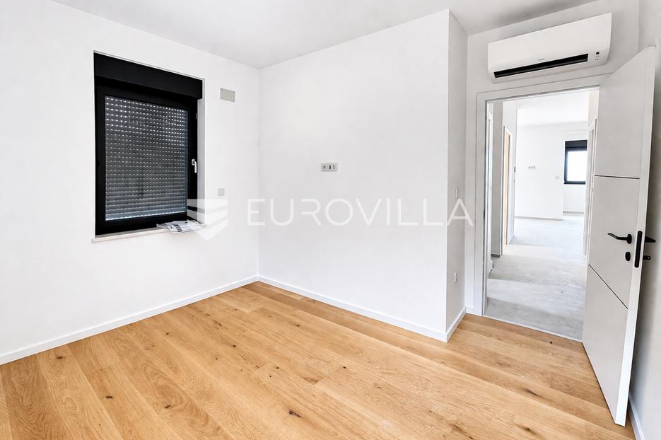 Apartment Zu verkaufen -  Novalja