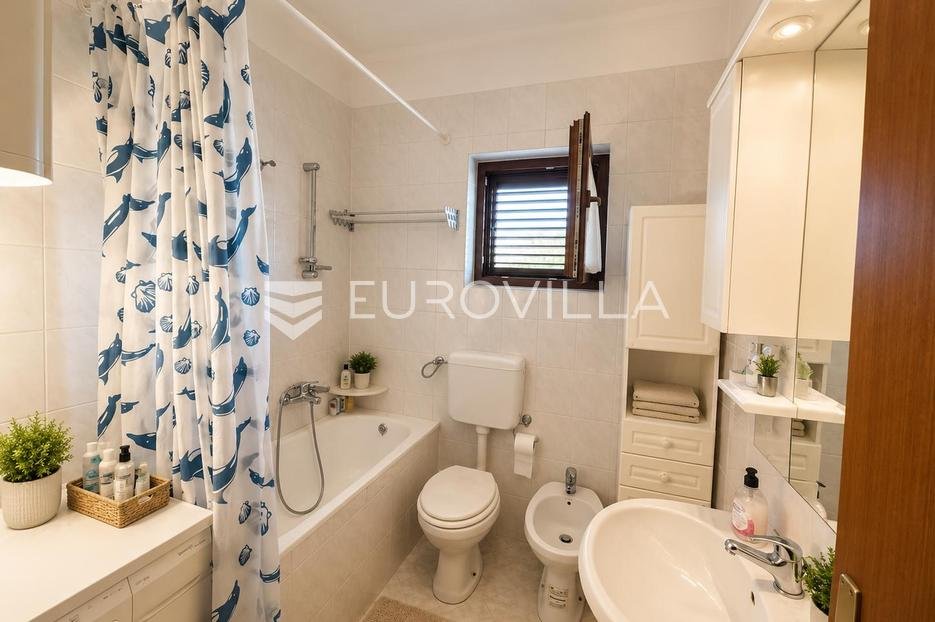 Flat For sale - Primorsko-goranska Crikvenica