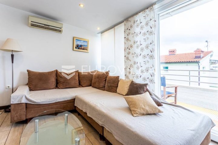 Flat For rent - Splitsko-dalmatinska Split - foto 3/11