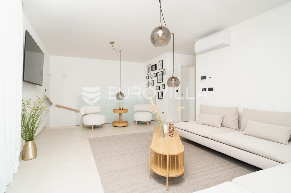 Flat For sale -  Zadar - Okolica