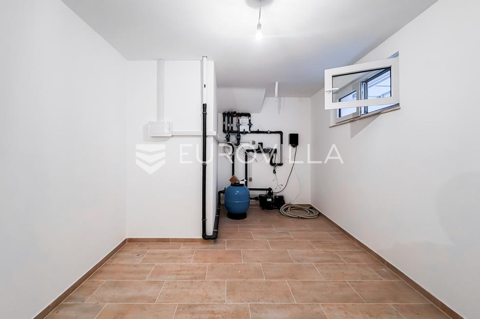 Flat For sale -  Zadar - Okolica