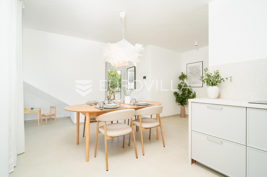 Flat For sale -  Zadar - Okolica