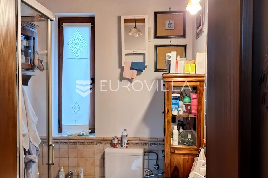 Kuća Na prodaju -  Buje