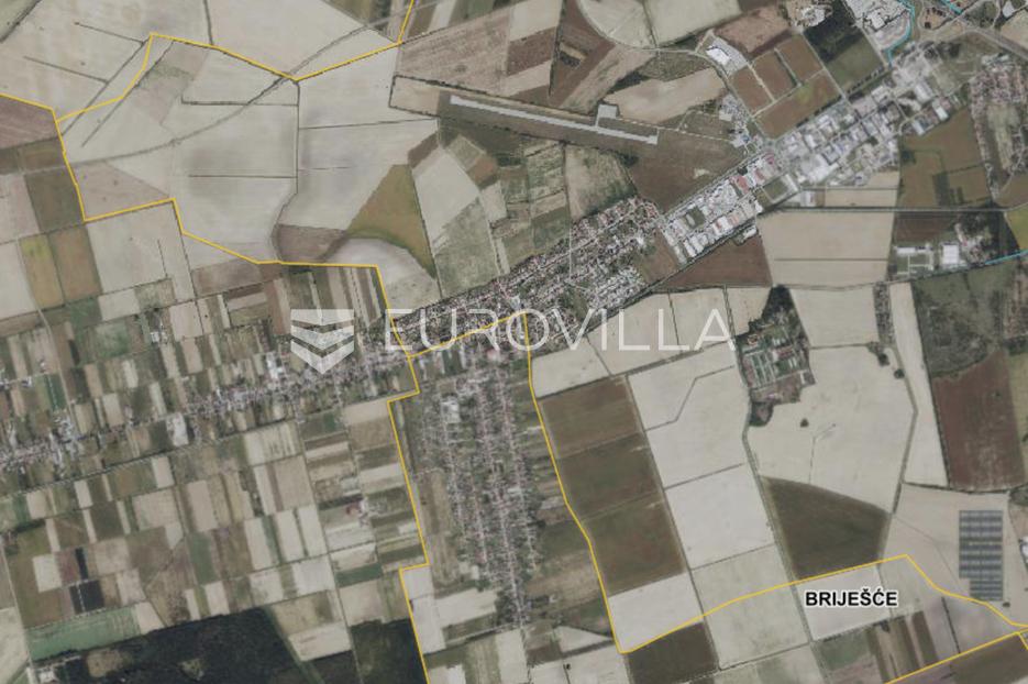 Zemljište Na prodaju -  Osijek