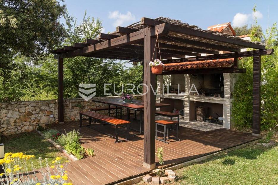 Kuća Na prodaju -  Ližnjan