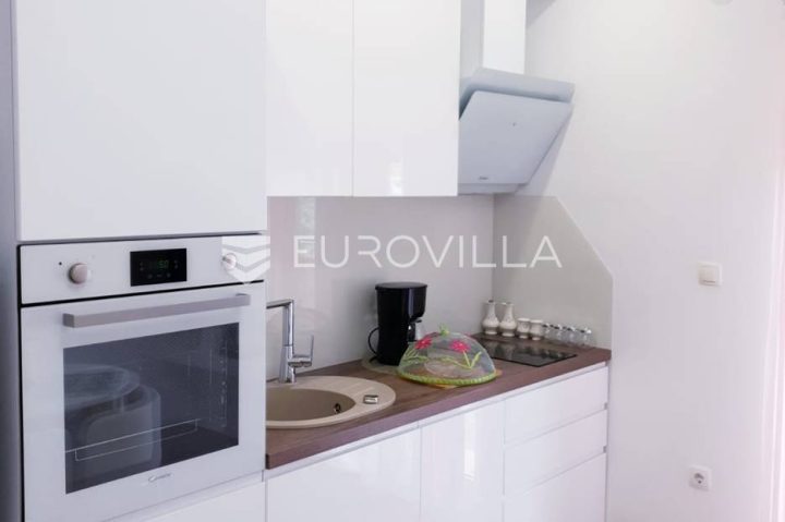 Maison À vendre - Splitsko-dalmatinska Split - foto 5/11