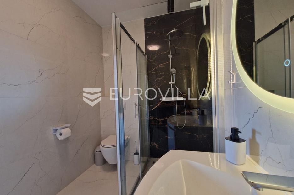 Appartement À vendre - Zadarska Vir