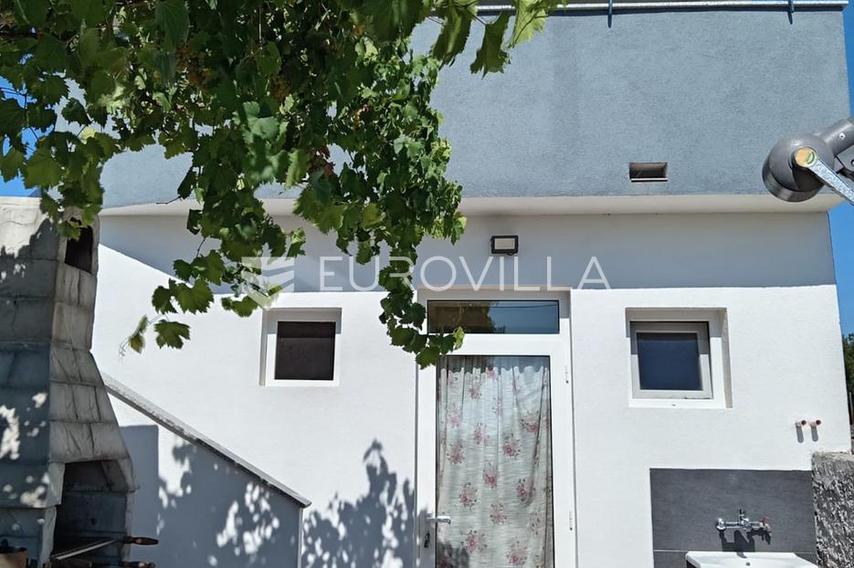 Kuća Na prodaju -  Nin