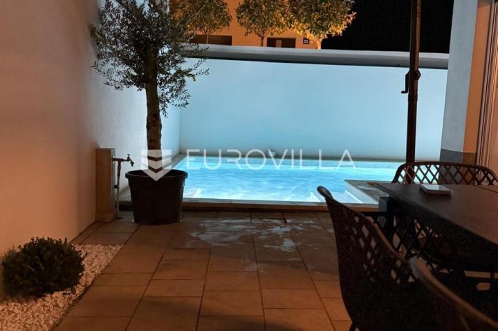 Haus Zu verkaufen - Splitsko-dalmatinska Okrug - foto 4/19