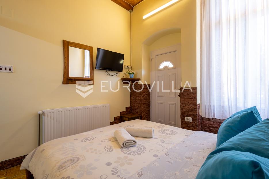 Casa In vendita -  Kneževi Vinogradi