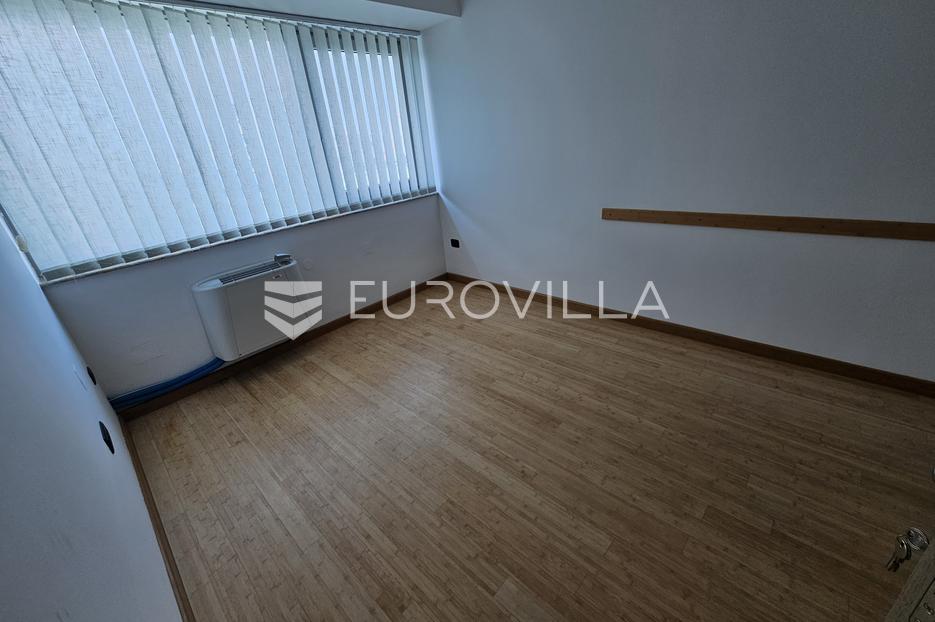 Komerční Na prodej -  Osijek