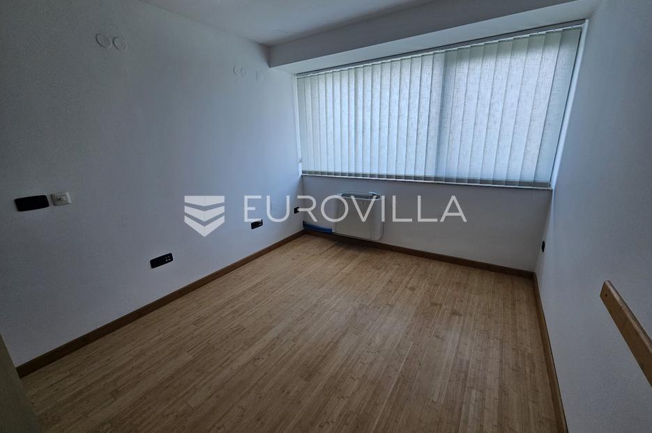 Komerční Na prodej -  Osijek