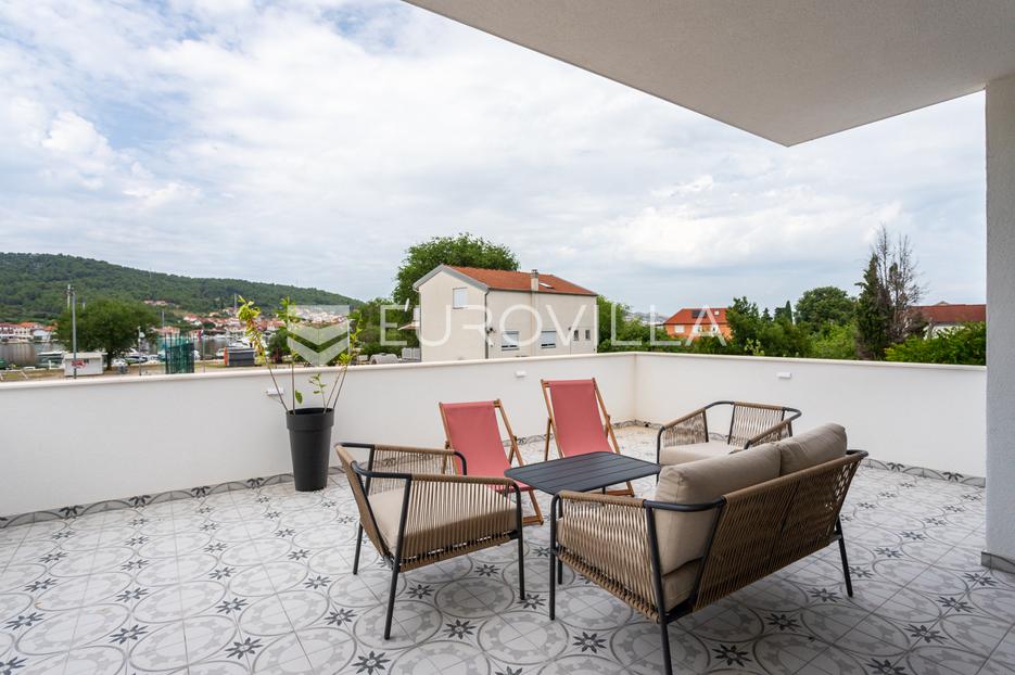 Casa In vendita -  Šibenik - Okolica