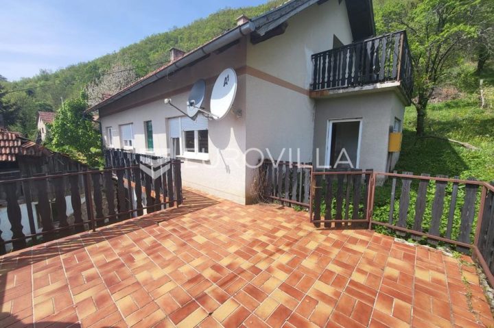 Hiša na predaj 200 m² – Stari Golubovec