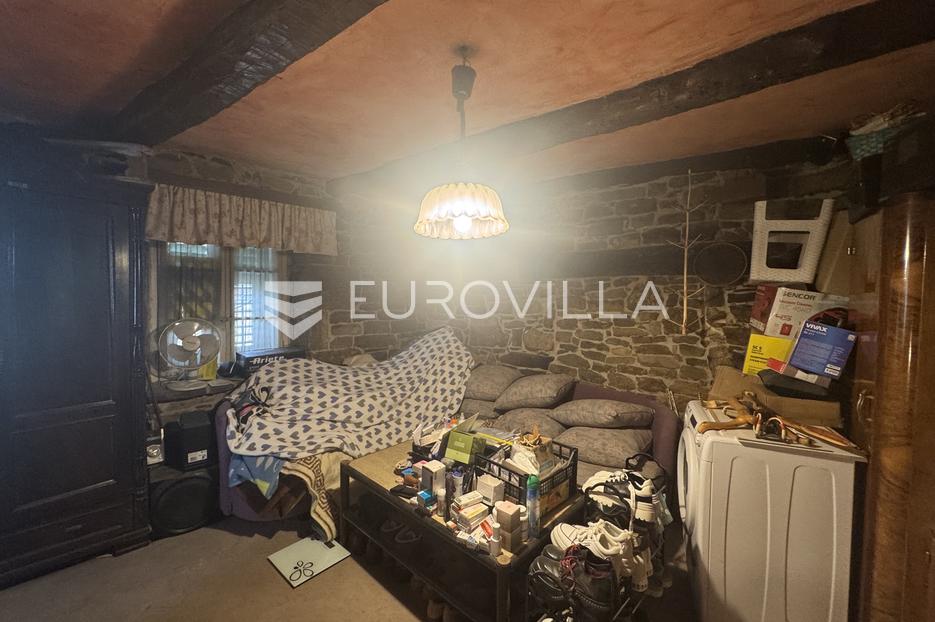 Maison À vendre -  Pazin - Okolica