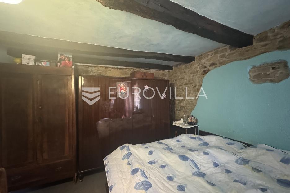 Maison À vendre -  Pazin - Okolica