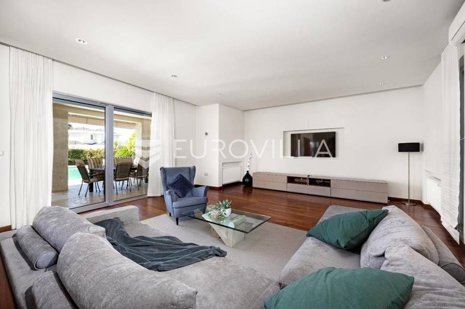 House For sale - Istarska Medulin