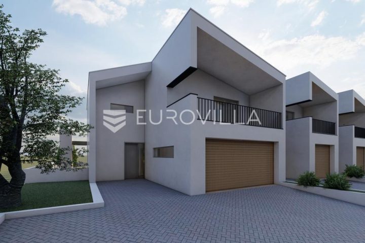 Haus Zu verkaufen Metković