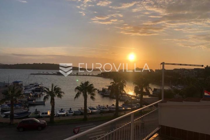Casa In vendita - šibensko-kninska Vodice - foto 3/3