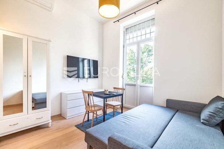 Stan na prodaju 33 m² – Donji Grad