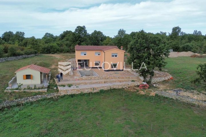 Dom na predaj 190 m² – Štokovci