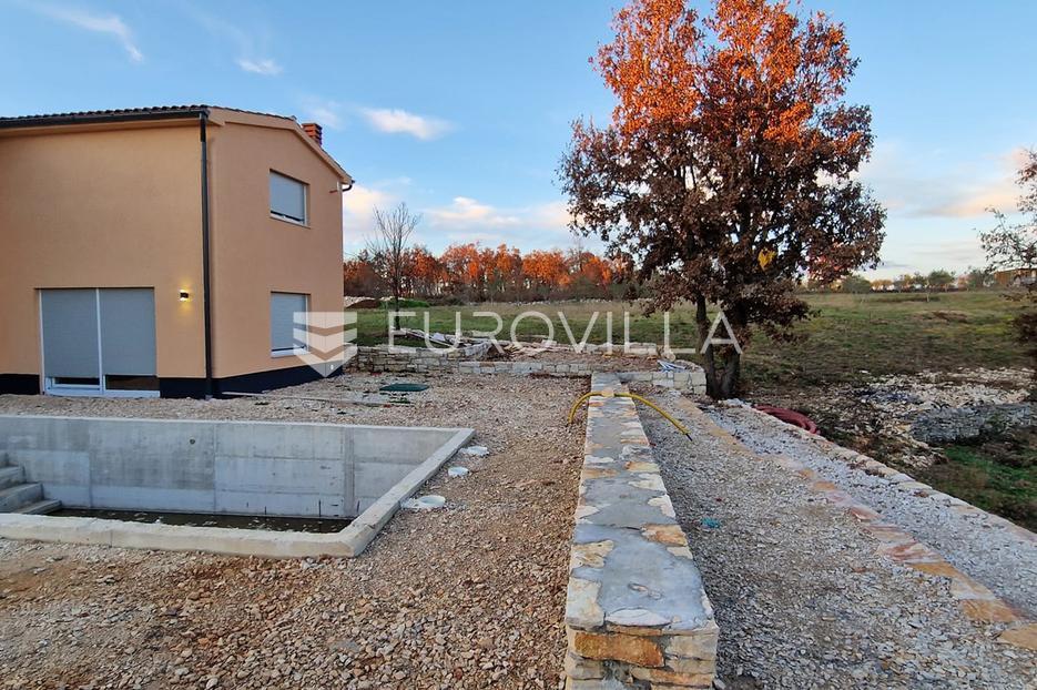 Kuća Na prodaju -  Svetvinčenat