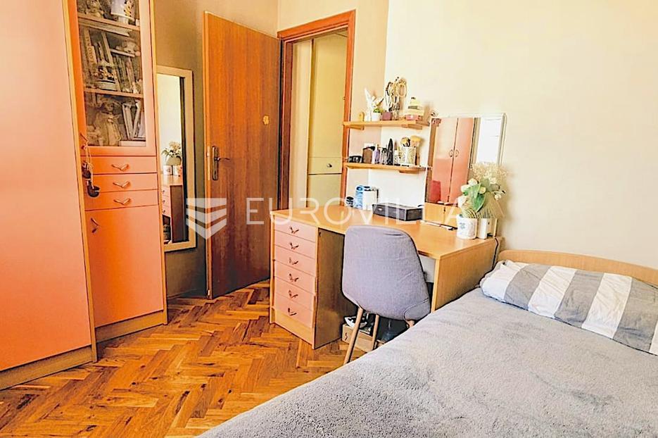 Stan Na prodaju -  Kaštela