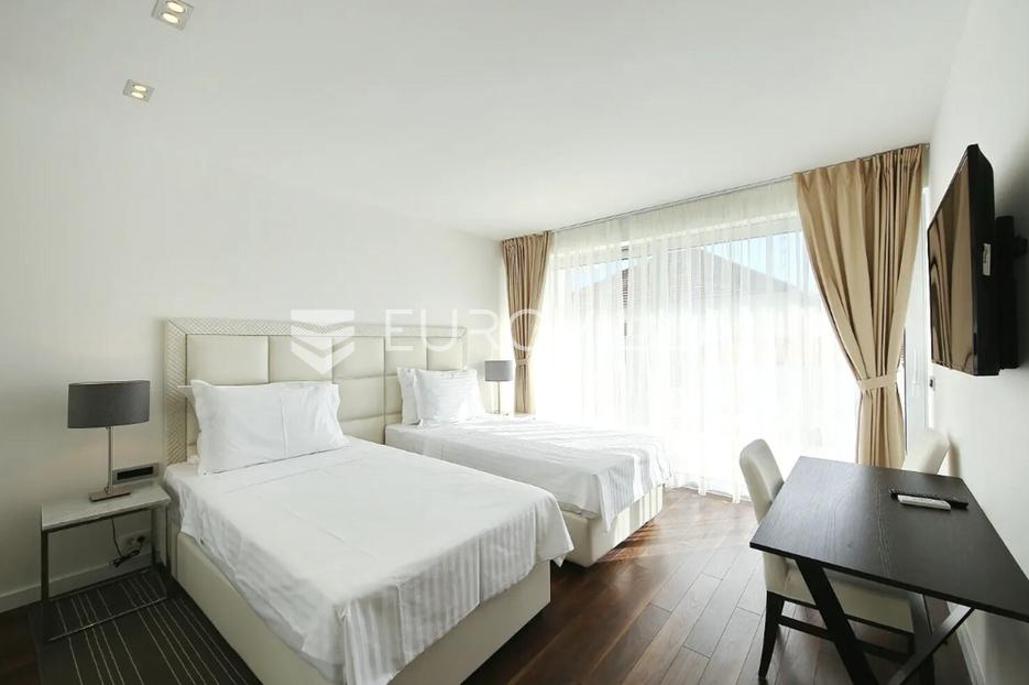 Hotel For sale -  Zadar