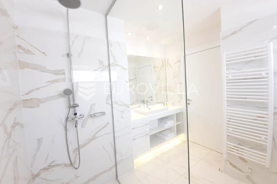 Hotel For sale -  Zadar