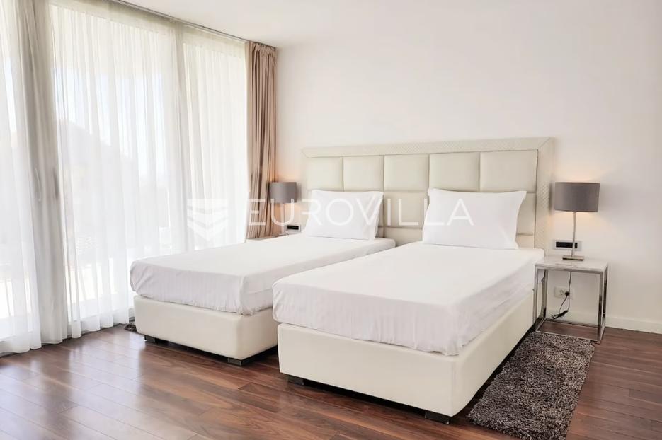 Hotel For sale -  Zadar