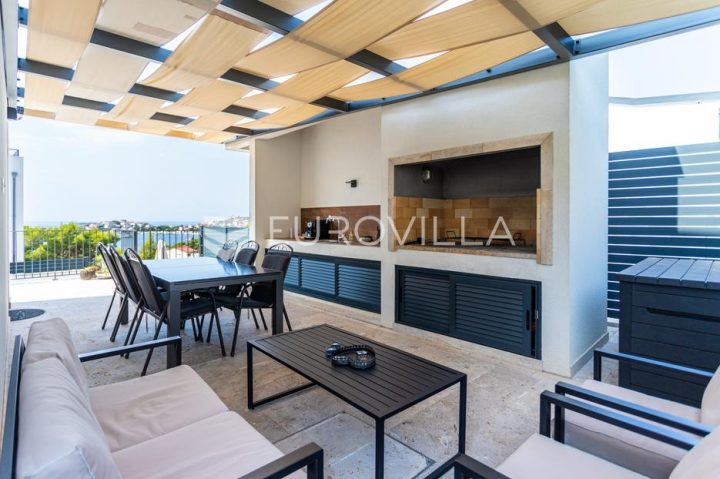 Casa In vendita - Splitsko-dalmatinska Marina - foto 3/16