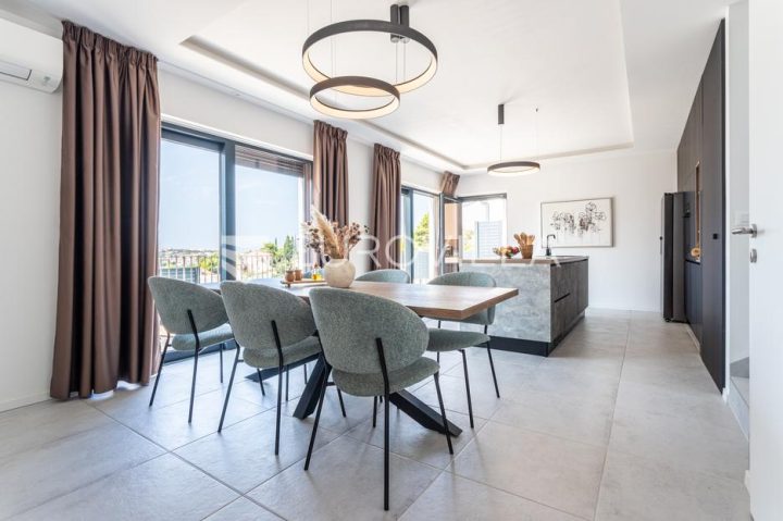 Casa In vendita - Splitsko-dalmatinska Marina - foto 5/16