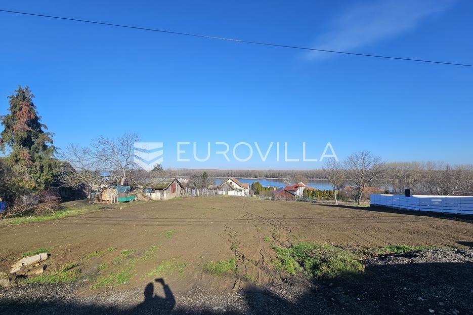 Parcela Naprodaj - Osječko-baranjska Erdut