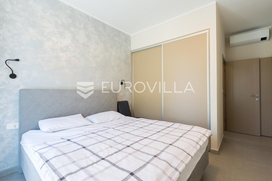 Maison À vendre -  Rovinj