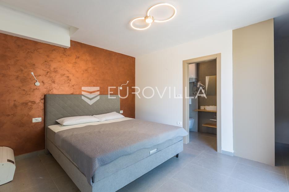 Maison À vendre -  Rovinj