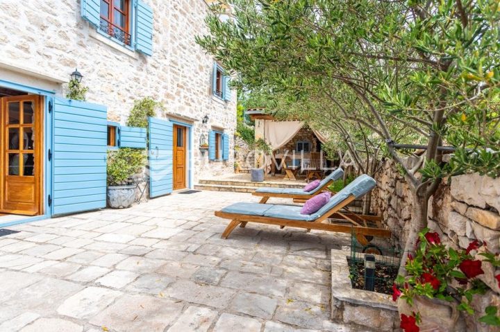 Casa In vendita - Splitsko-dalmatinska Milna - foto 3/40