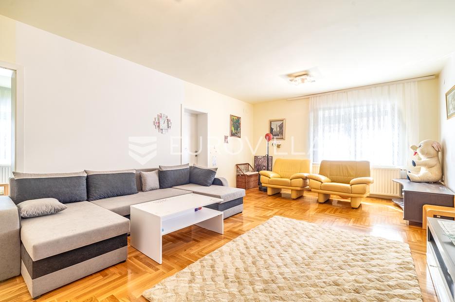 Apartma Na predaj -  Maksimir