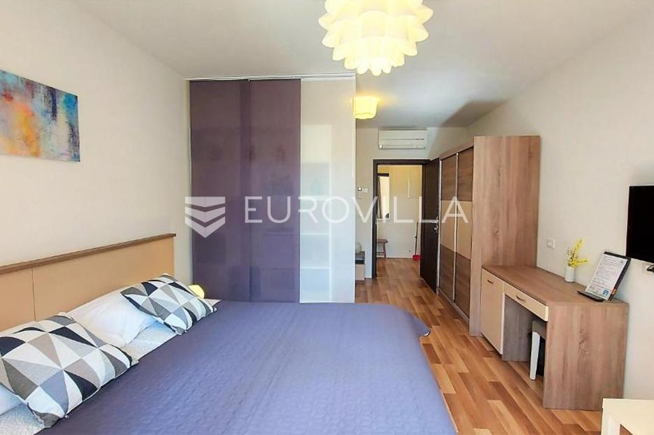 Casa In vendita -  Bale