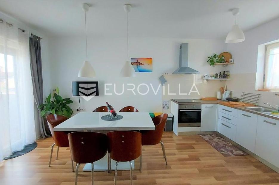Casa In vendita -  Bale