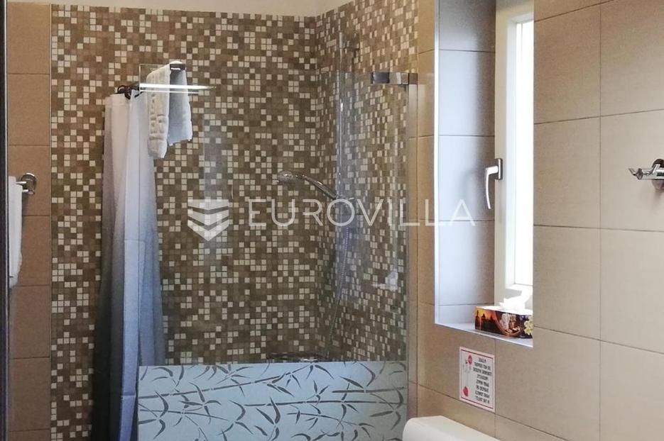 Casa In vendita -  Bale