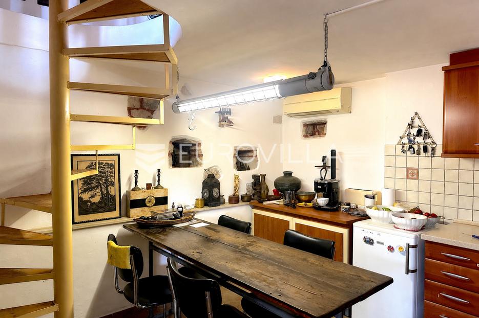 House For sale -  Oprtalj
