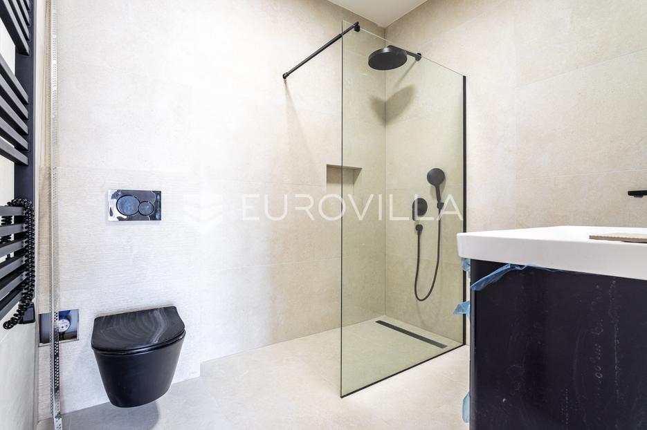 Apartment Zu verkaufen -  Split