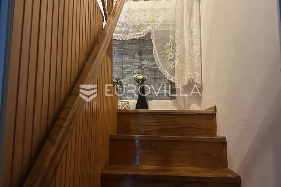 Kuća Na prodaju -  Oriovac