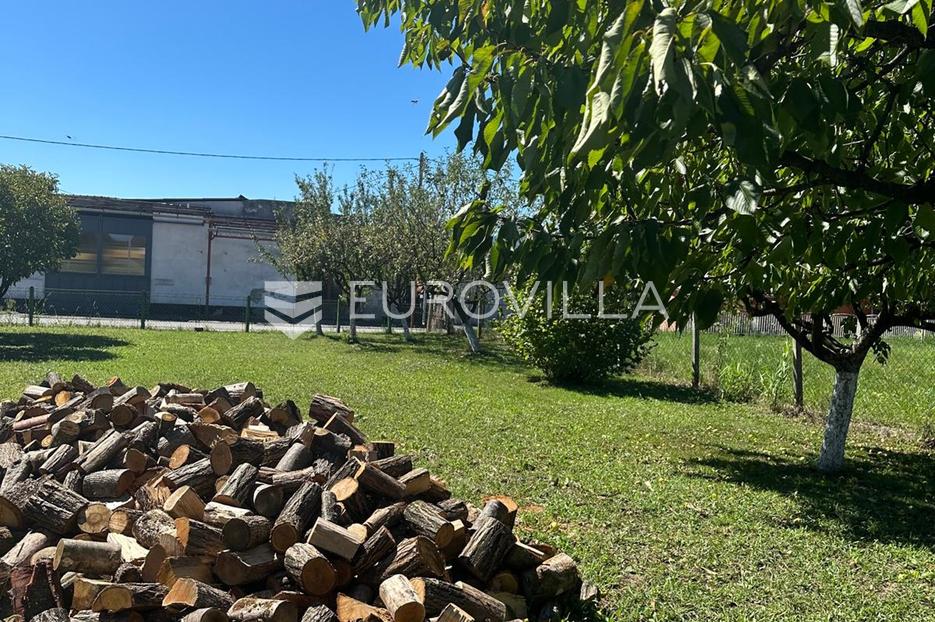 Kuća Na prodaju -  Oriovac