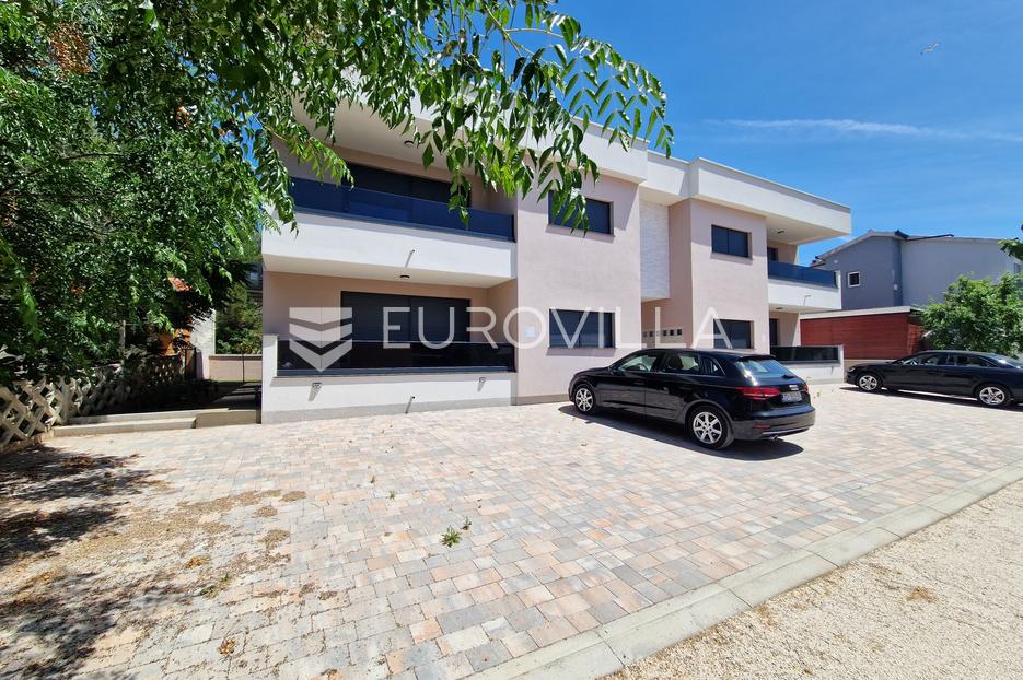 Flat For sale -  Vir