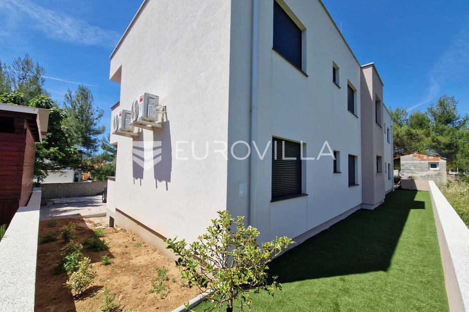 Flat For sale -  Vir
