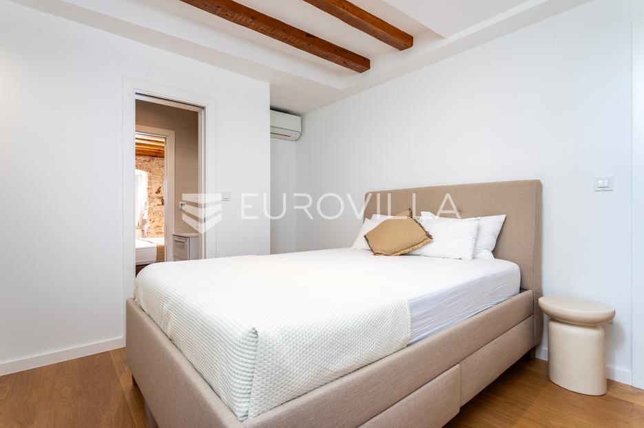 Appartamento In vendita -  Šibenik