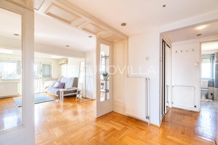 Flat For rent - Grad Zagreb Gornji Grad - Medveščak - foto 4/8