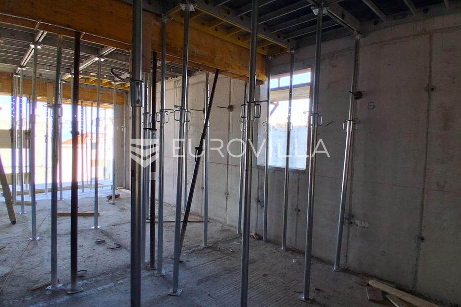 Flat For sale - Splitsko-dalmatinska Omiš - foto 3/17
